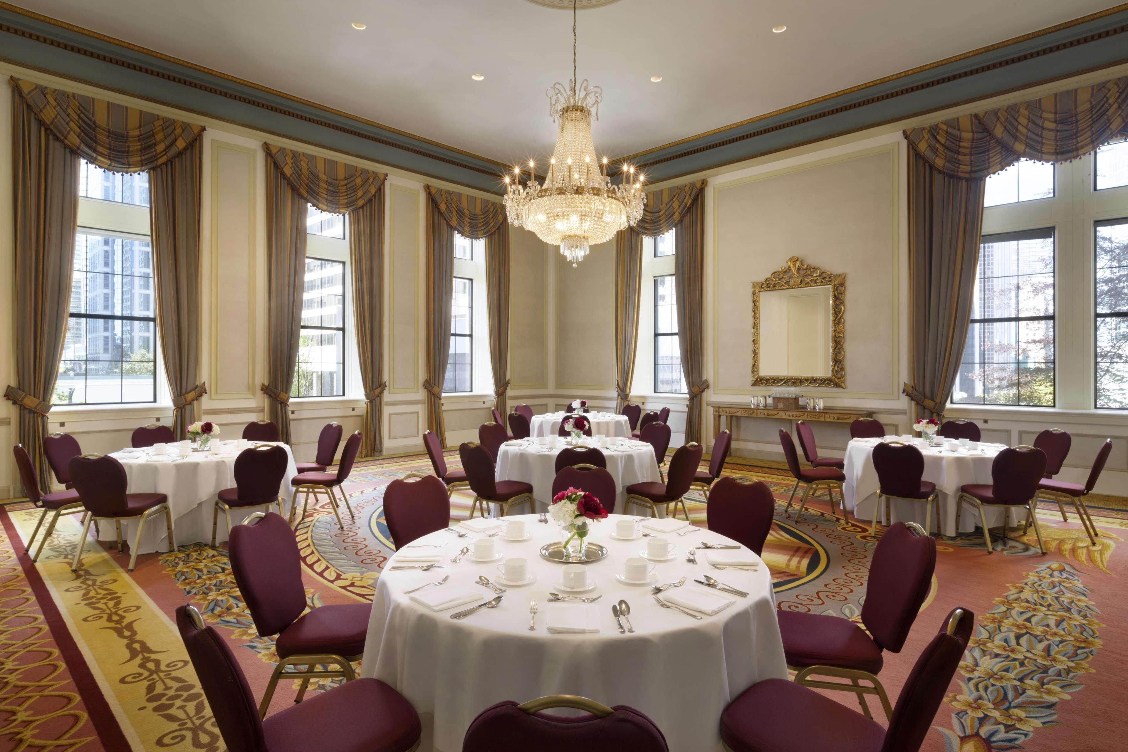 Fairmont Hotel Vancouver Exterior photo The ballroom