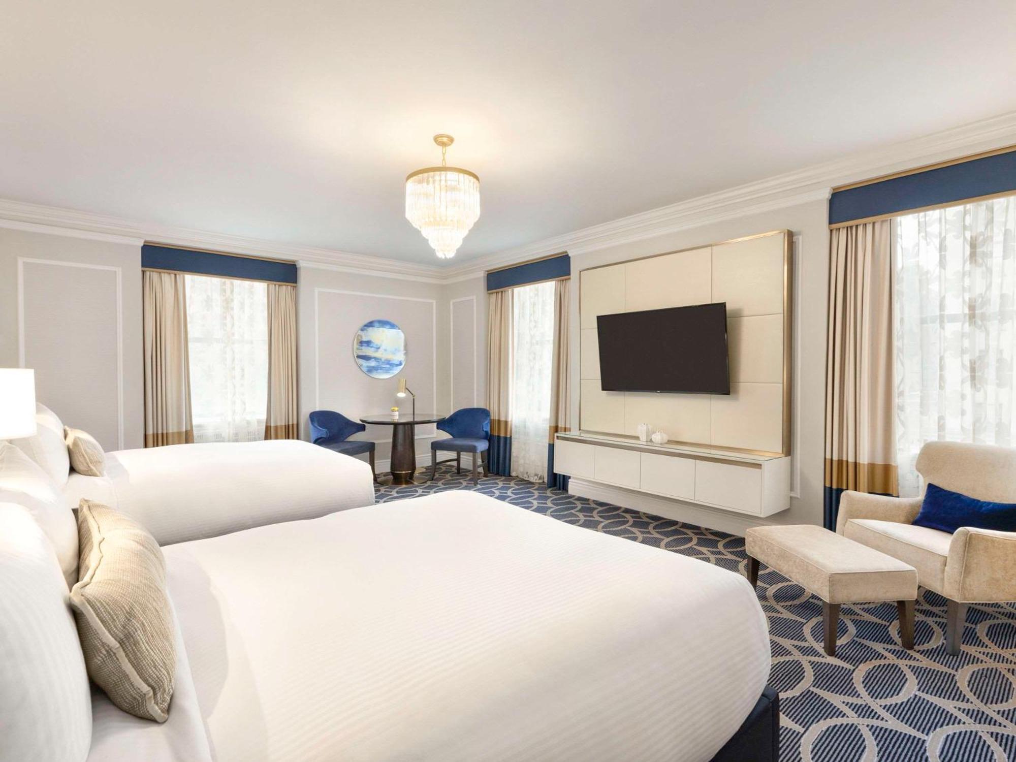 Fairmont Hotel Vancouver Exterior photo